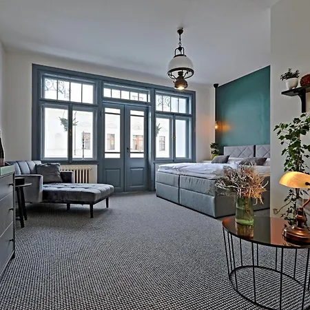 Bella Casa Πανσιόν 3*