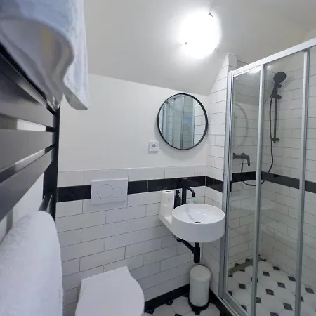 Πανσιόν Bella Casa 3*